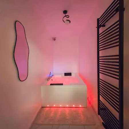 Design Balnéo - Lit King Size - Garage Privé *